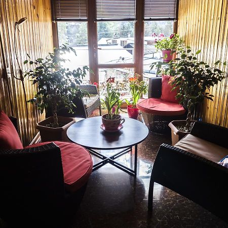 House In Borjomi Hotel Bagian luar foto