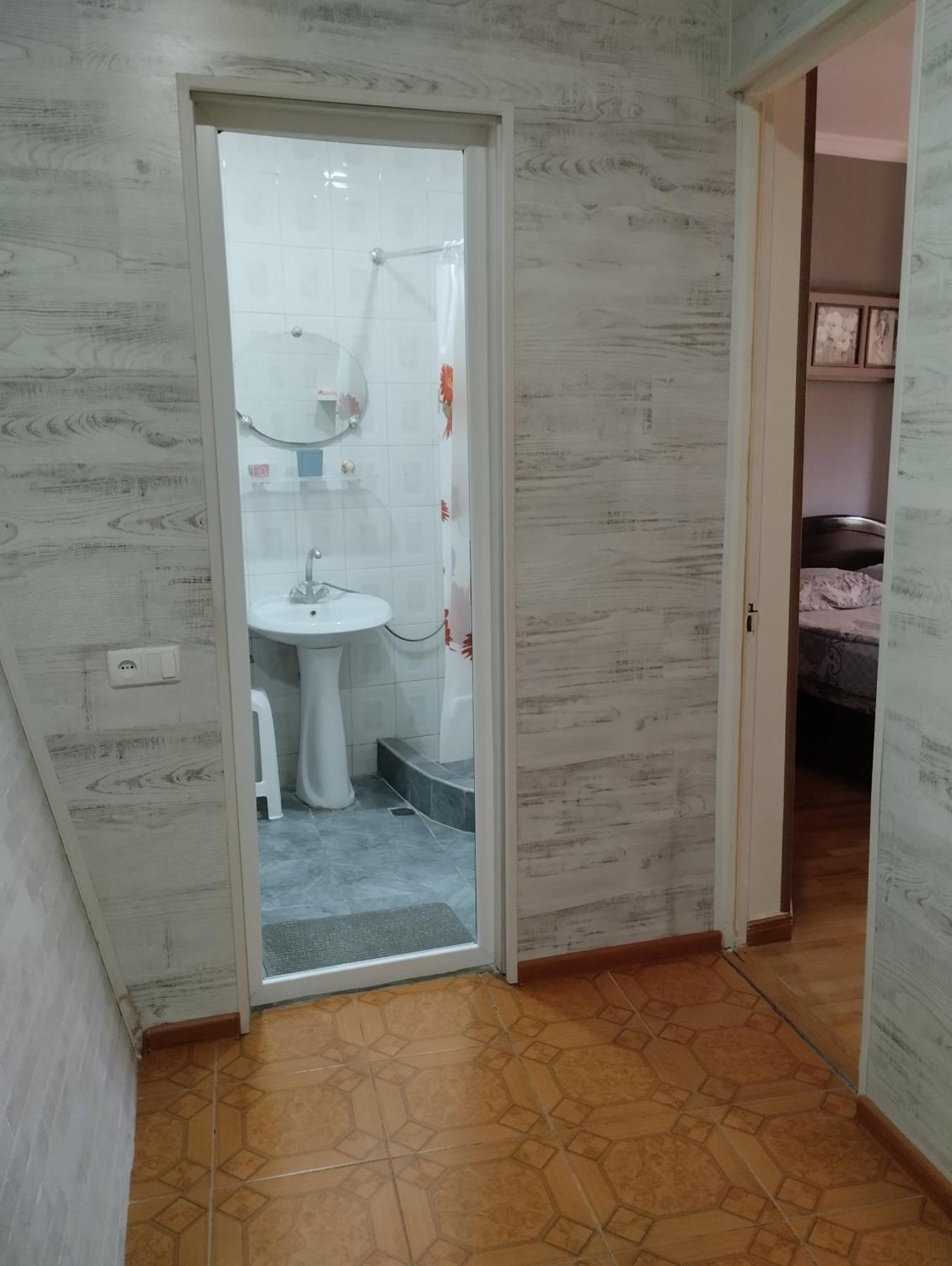 House In Borjomi Hotel Bagian luar foto
